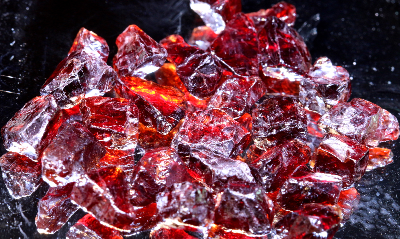Umbalite Garnet Rough