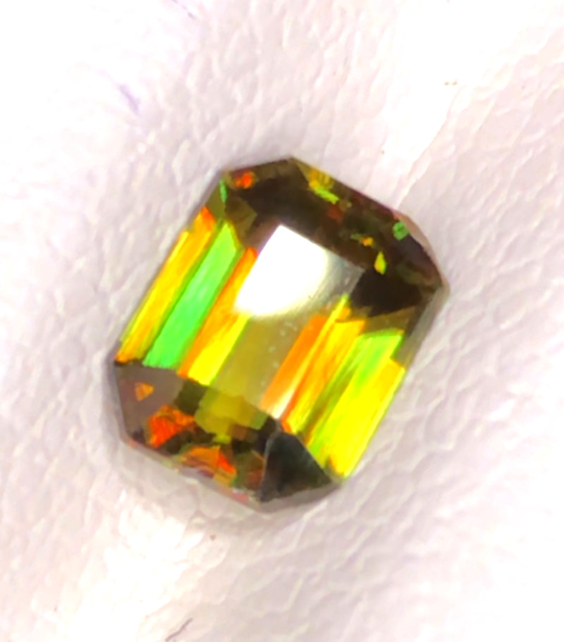 Chrome Sparkle Natural Sphene 0 65 Ct Green Color chrome-sparkle-natural-sphene-0-65-ct-green-color