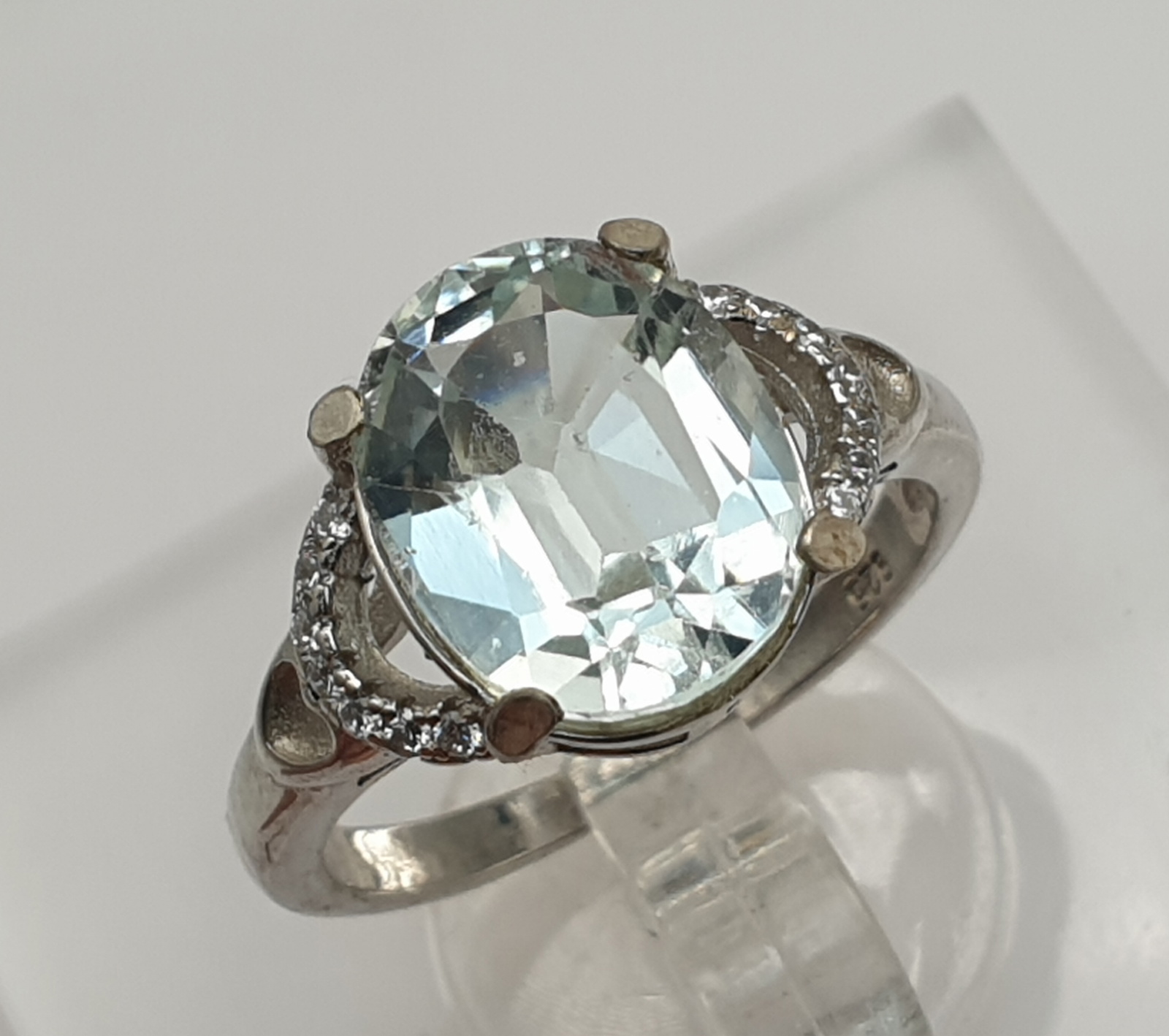 33d9f85b-ccc1-43bd-aff3-45d4cd09a773.jpg