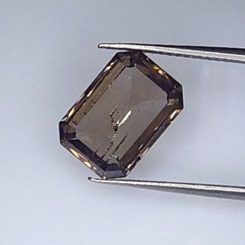 Own a Piece of History Reimagined: Large Antique-Style Diamonds 4.13 Cts