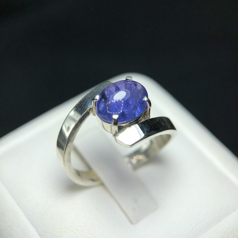 Stunning design Natural Tanzanite Ring Sterling Silver 925.