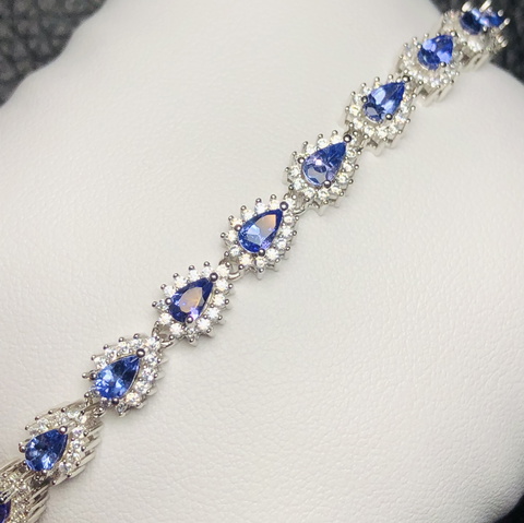 Natural Tanzanite D-Block Royal Blue Clor 55.20 cts Bracelet Pear Shape