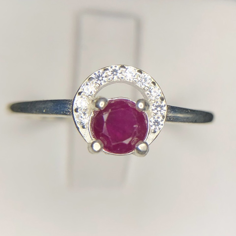 Amazing 7.70 Ct Natural Ruby Ring