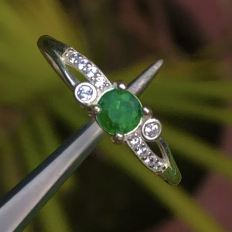 High Quality Natural Emerald Ring With 925 Sterling Silver