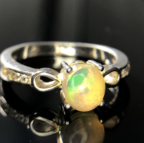 PRESTIGIOUS 14.30 CT ETHOPIAN WHITE OPAL RING IN 925 SILVER