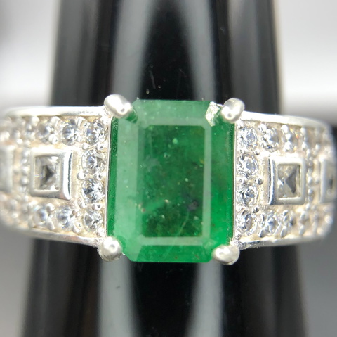 Beautiful Natural Swat Emerald Ring 925 Sterling Silve With Amazing Design