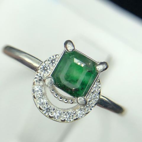 Amazing Emreled 7.60Ct Natural Emerlad Ring