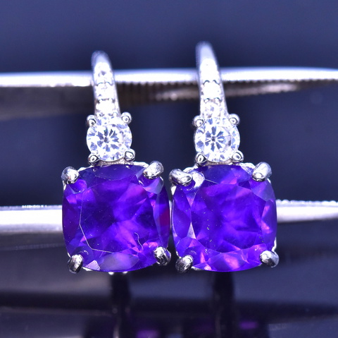 Natural Amethyst 14.00 CT Hand made 925 Rhodium Plated Earring