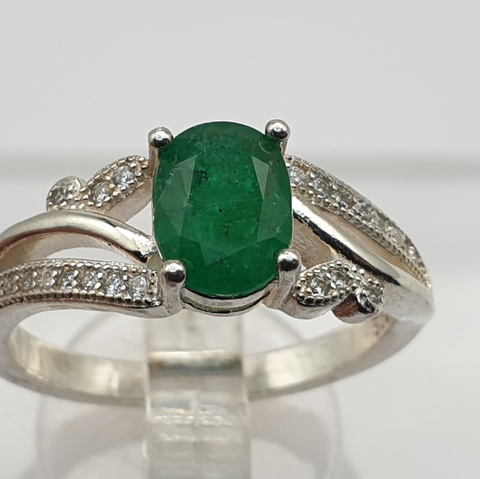 16.05 CTS Natural PRETTY SWAT EMERALD 925 SILVER LADIES RING EX48