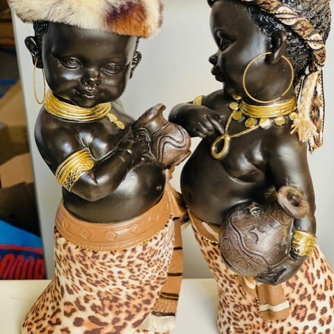 Two Happy Africans in Animal Print 2 pcs Code AFRAPST