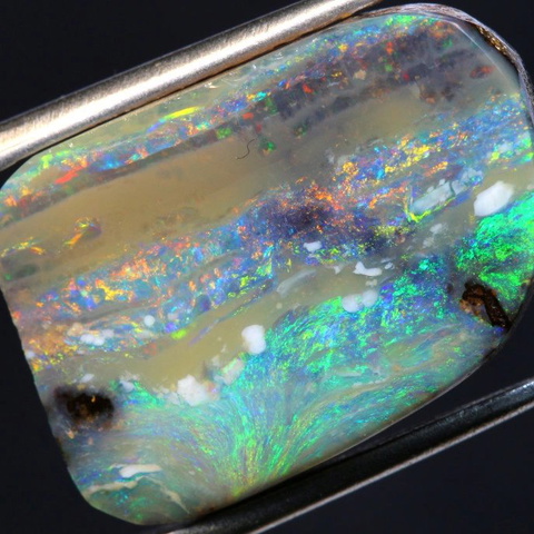 23.5 cts Quality Boulder Opal Stone INV-1764