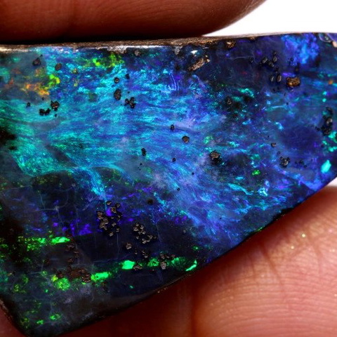 32.25 cts Boulder Opal Stone INV-3407