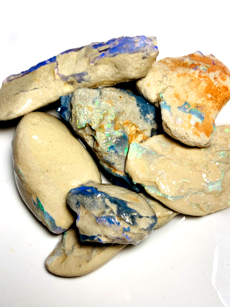 Big Size Rough Seam Opal Specimens of Grawin With Bright Bars