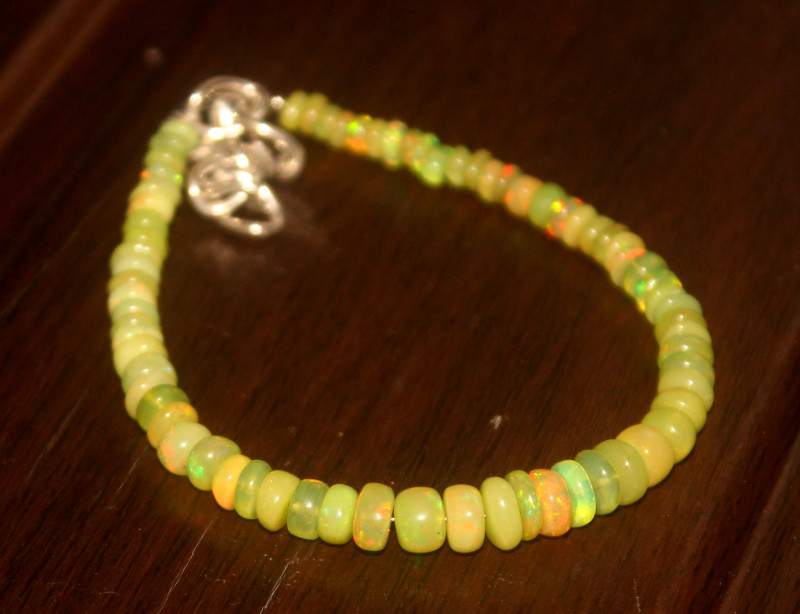 25 Crts Natural Ethiopian Welo Opal Beads bracelet 48