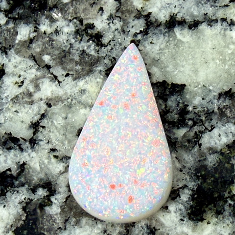 5,15 ct fully saturated non directional teardrop opal